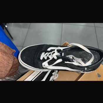 Kısa Sürede Deforme Olan Vans Ayakkabı İçin Çözüm Bulunmuyor