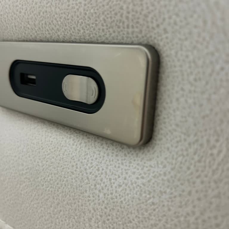 Hasarlı Teslim Edilen Berjer İçin 1 Aydır Çözüm Sunulmuyor, Mağduriyetim Sürüyor