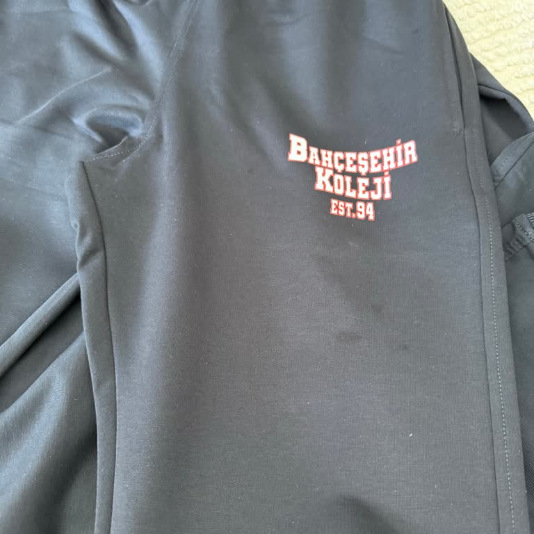 Yanlış Ve Kusurlu Okul Kıyafeti, İade Sonrası İletişimsizlik