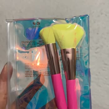 Eksik Gönderilen Makyaj Fırçası Seti Mağduriyetimi Artırdı