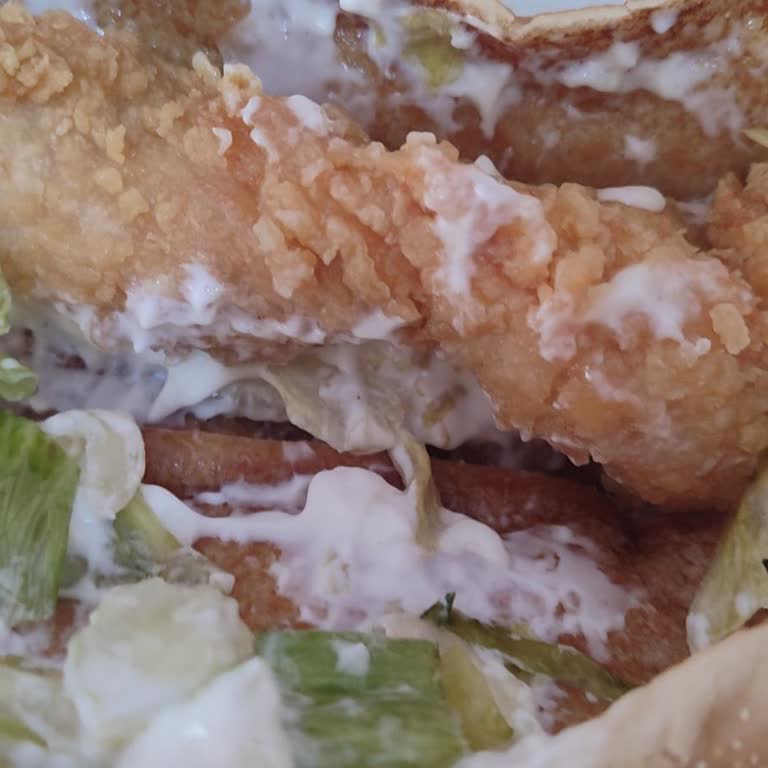 Popeyes Yanlış ve Eksik Sipariş Nedeniyle Sağlık ve Maddi Mağduriyet