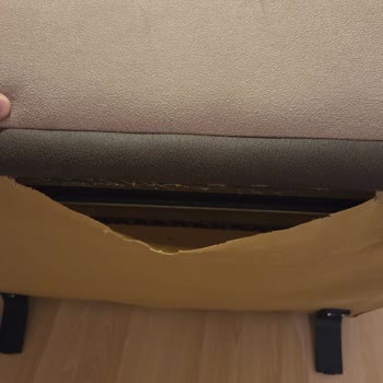 Ayıplı Koltuk Takımı Ve Çözümsüz Müşteri Hizmetleri Deneyimi