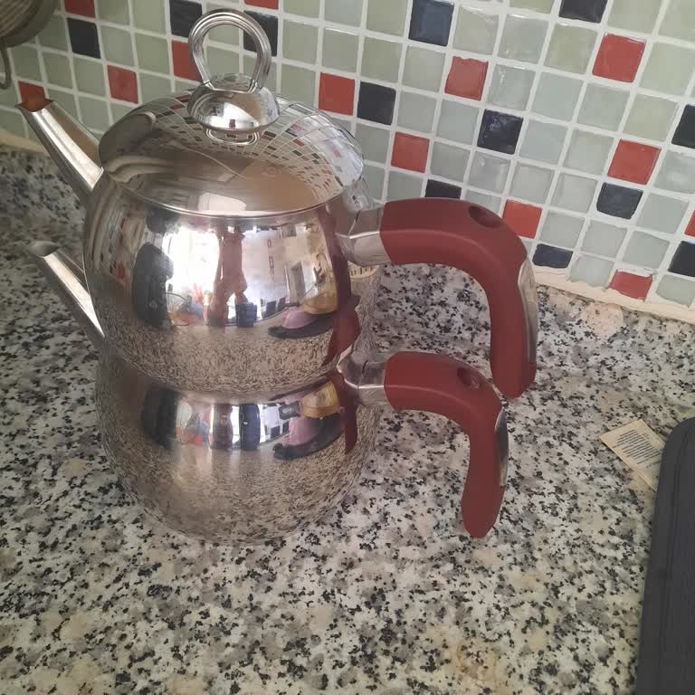 Karaca Servisten Gelen Çaydanlığın Sözde Tamiri