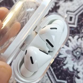 Samsung Buds 3 Pro Kulaklık Ve Şarj Kutusunda Çatlaklar Oluştu Garanti Çözümü Yok