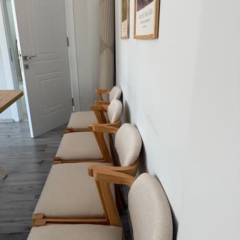 Konfor Mobilya Farklı Boyutlarda Teslim Edilen Sandalyeler Mağduriyet Yarattı