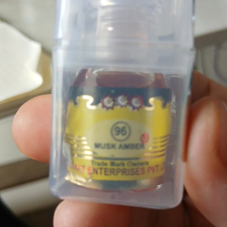 Mistik Kokular Açıklamasında Belirtilen Misk Ve Amberle Hiçbir Şekilde Örtüşmüyor