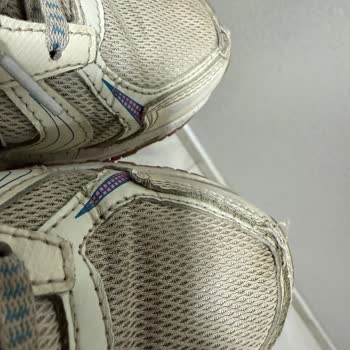 Garanti Süresi Devam Eden Ayakkabıda Dikiş Açılması Ve Talep Reddi