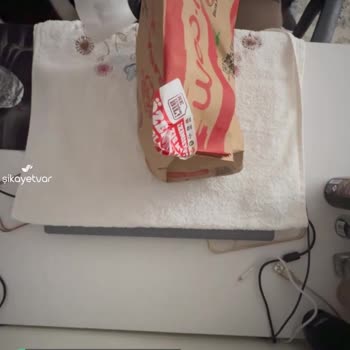 Popeyes Kanat Kovada Kanat Yok