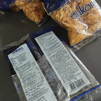 Aldığım Makarnaların Tamamı Böceklenmiş Ve İade Yapılamıyor
