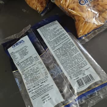 Aldığım Makarnaların Tamamı Böceklenmiş Ve İade Yapılamıyor