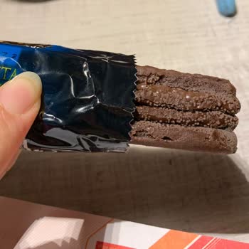 A101den Alınan Eti Karam Çikolata Küflü Ve Bozuk Çıktı