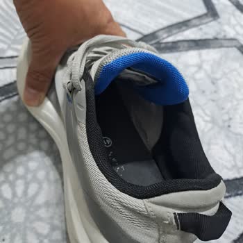 Kısa Sürede Yırtılan Ayakkabı Ve Yetersiz Garanti İşlemi