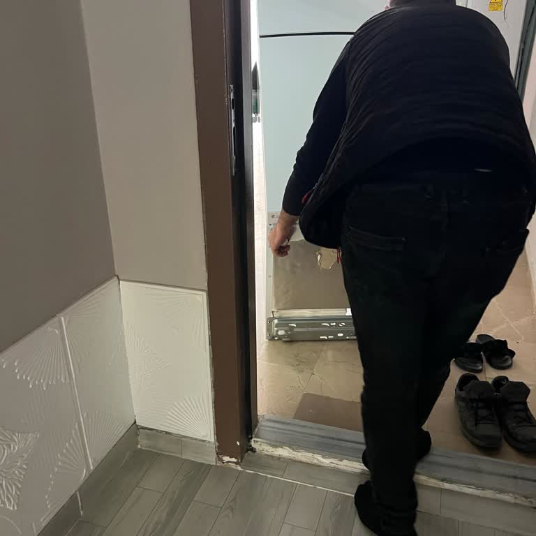 Sıfır Alınan Buzdolabında Teslimat Sonrası Hasar Ve Değişim Talebine Olumsuz Yanıt