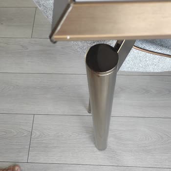 Defalarca Kırık Masa Teslimatı Ve Sorunun Çözülememesi Mağduriyet Yaratıyor