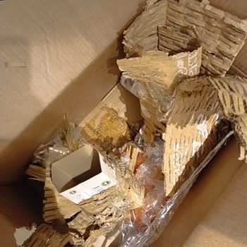 Kırık Yumurtalar Ve Bulaşan Muzlar İçin İade Reddi Mağduriyeti