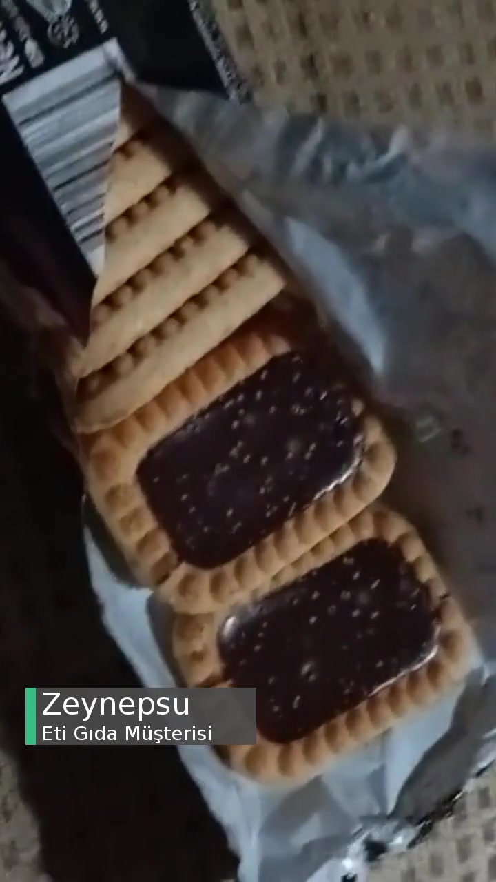 Eti Bisküvide Bulunan Kabarcıklar videonun kapak resmi