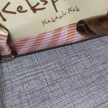 Aldığım Kakaolu Kekin Yarısı Eksikti Açıklama Bekliyorum