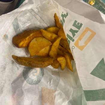 Subway Gordion AVM'de Kötü Sunum, Bayat Ürün Ve Yetersiz Porsiyon Deneyimi