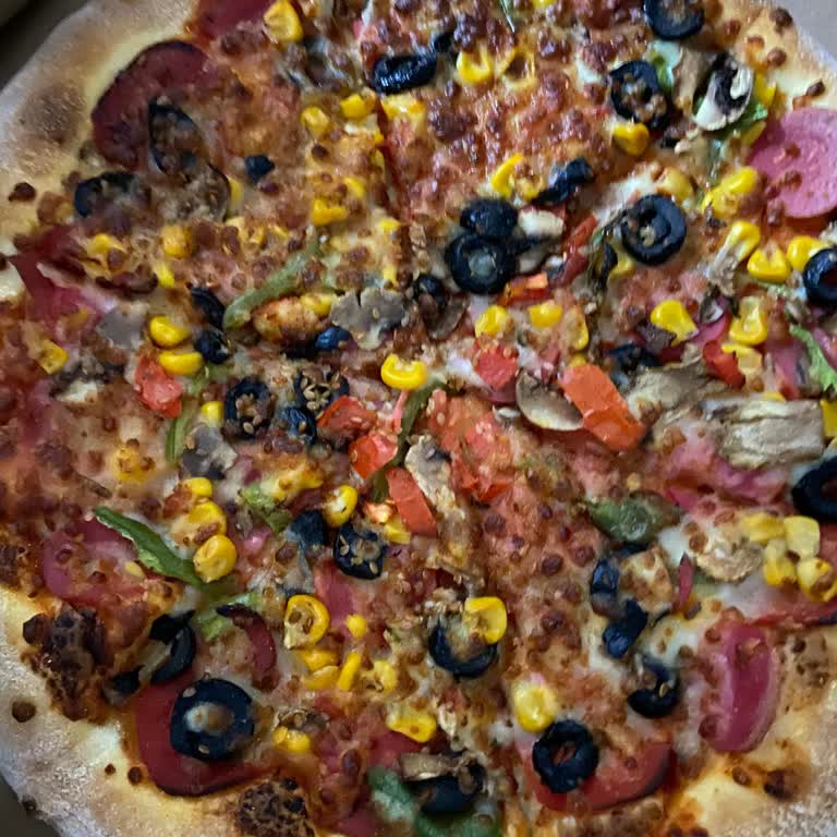 Soğuk Ve Geciken Pizza Teslimatı Sonrası Mağduriyet