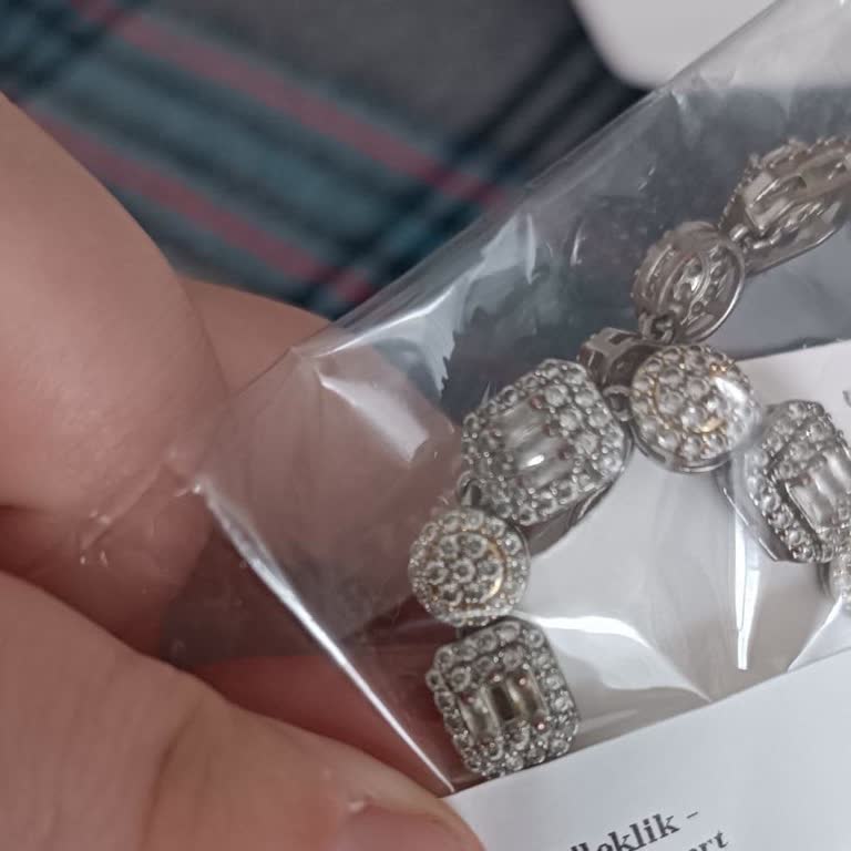 Kullanılmış Ve Hasarlı Bileklik Gönderildi, İade Talebim Karşılanmadı