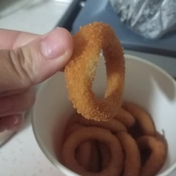 Soğuk Ve Bayat Ürün, Yetersiz Müşteri Hizmeti