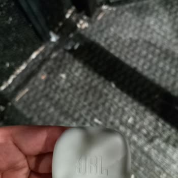 JBL Wave Flex Kulaklıkta Sürekli Ses Kesintisi Sorunu