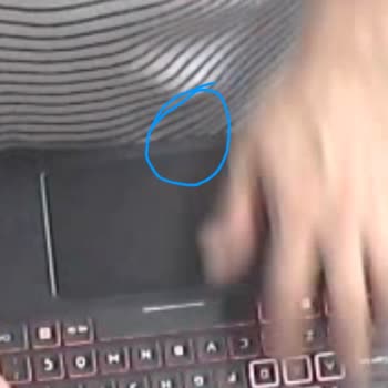 Servis Sonrası Laptop Kasasında Oluşan Çatlak İçin Sorumluluk Alınmıyor