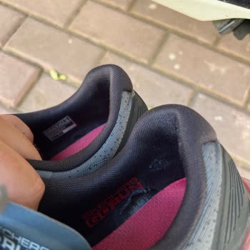 Garanti Kapsamındaki Ayakkabıda Sürekli Astar Yırtılması Ve Dikiş Sorunu