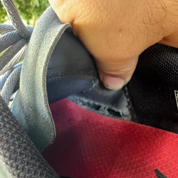 Garanti Kapsamındaki Ayakkabıda Sürekli Astar Yırtılması Ve Dikiş Sorunu