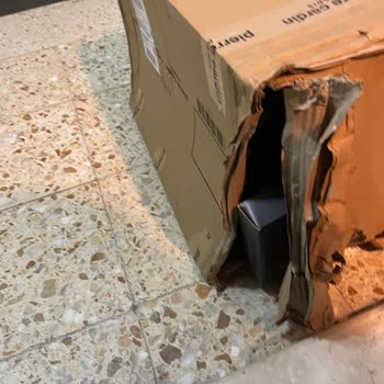 Kargo Paketi Parçalanmış Şekilde İade Edildi, Şube Koşulları Yetersiz