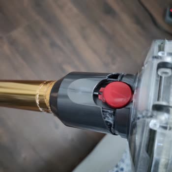 Dyson V12 Replacement Tube Unavailable — Customer Service Gives No Updates