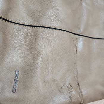 Kısa Sürede Pul Pul Dökülen Çanta Mağduriyeti