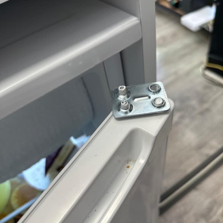 Plastik Parça Nedeniyle Yüksek Servis Ücreti Ve Çözüm Eksikliği