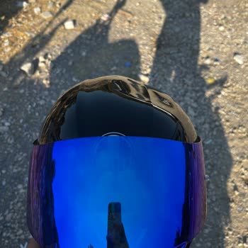 Kısa Sürede Eriyen Kask İçin Garanti Reddi Ve Ücret İadesi Talebi