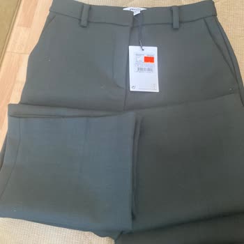 Eski Sezon Etiketli Pantolonun Yüksek Fiyata Satılması Ve Fiyat Farkı İadesi Talebi