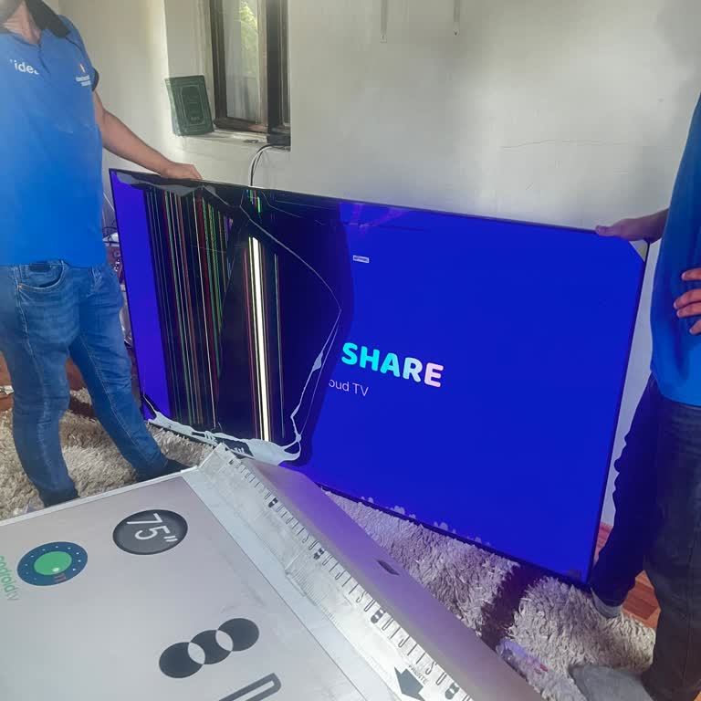 Kırık Gelen Televizyon İçin Değişim Talebim Karşılanmıyor Süreç Belirsiz