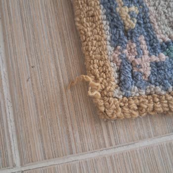 Kısa Sürede Deforme Olan Halı Hayal Kırıklığı Yarattı