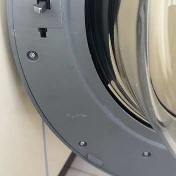 Servis Sonrası Çizikli Ve Hatalı Kapak Montajı Nedeniyle Çamaşır Makinem Çalışmıyor