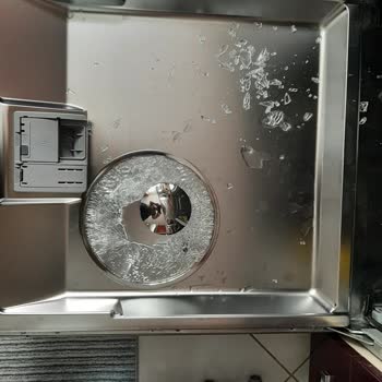 Korkmaz Mutfak Eşyaları Yeni Alınan Cam Kapak Elde Patladı, Mağduriyet Yaşadım!