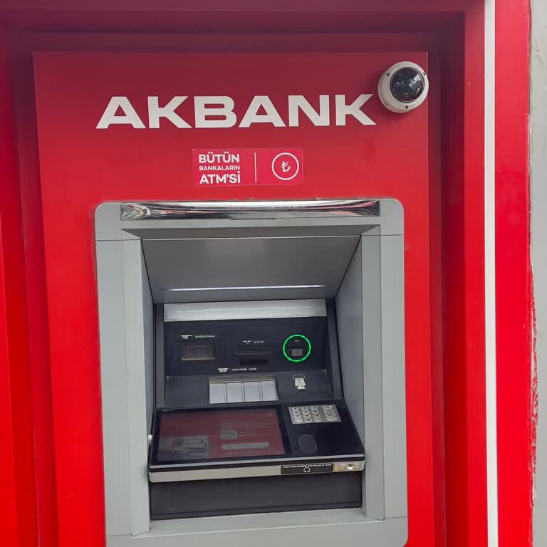 Akbank ATM'sinde Sıkışan Para Nedeniyle Mağduriyet Ve Acil İade Talebi