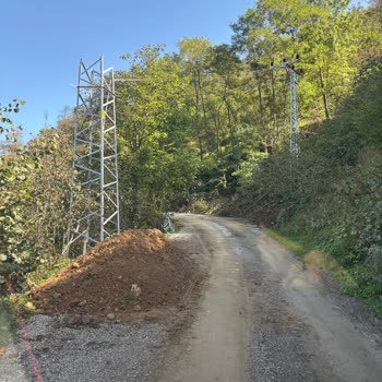 YEDAŞ'ın Yol Çalışmasında Güvenlik Önlemi Eksikliği Ve Hafriyat Sorunu