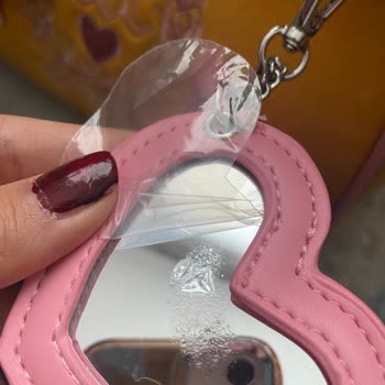 Saat & Saat Kırık Ayna İle Gelen Çanta Ve Ulaşılamayan Müşteri Hizmetleri