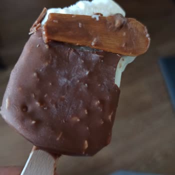 Harras Dondurmada Tahta Parçası Çıkması: Sağlık Riski Ve Mağduriyet