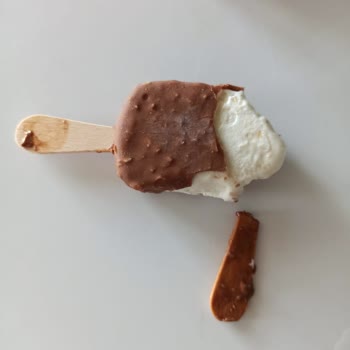 Harras Dondurmada Tahta Parçası Çıkması: Sağlık Riski Ve Mağduriyet