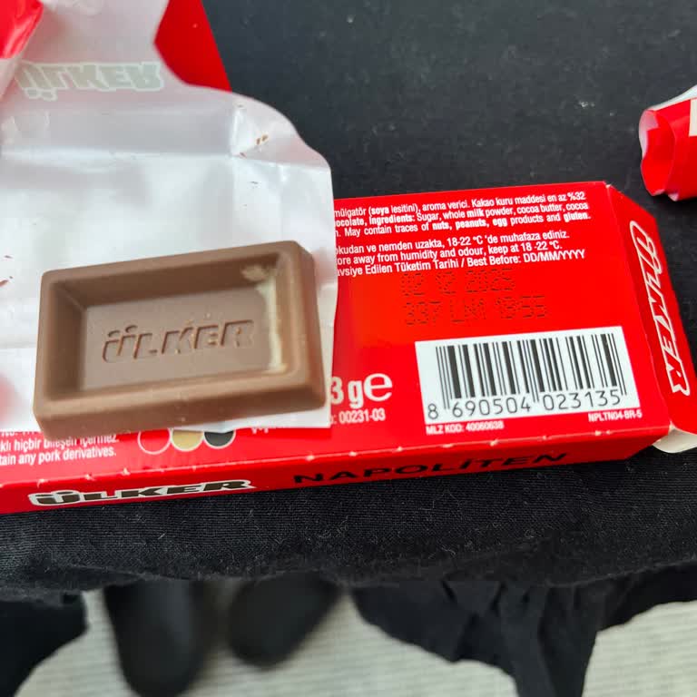 Son Kullanma Tarihi Geçmemiş Çikolatada Beyazlık Oluşumu Ve Açıklama Talebi