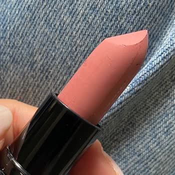 Satın Aldığım Rujda Hijyen Sorunu Ve Kullanılamaz Durumda Ürün Teslimatı