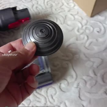 Dyson V15 Detect Absolute Başlık Kırılması