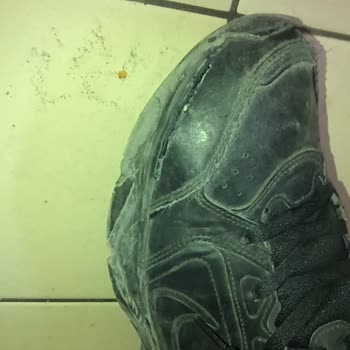 Satın Alma Belgesi Olmadan Ayakkabı Değişimi Veya Tamiri Talebi