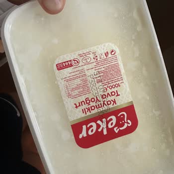 Ezilmiş Dondurma Ve Bozuk Yoğurt İçin Çözüm Bekliyorum