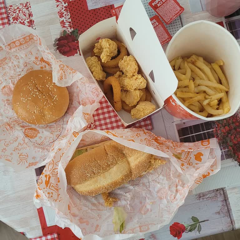 Eksik Ve Yanlış Gelen Popeyes Siparişine Çözüm Bekliyorum